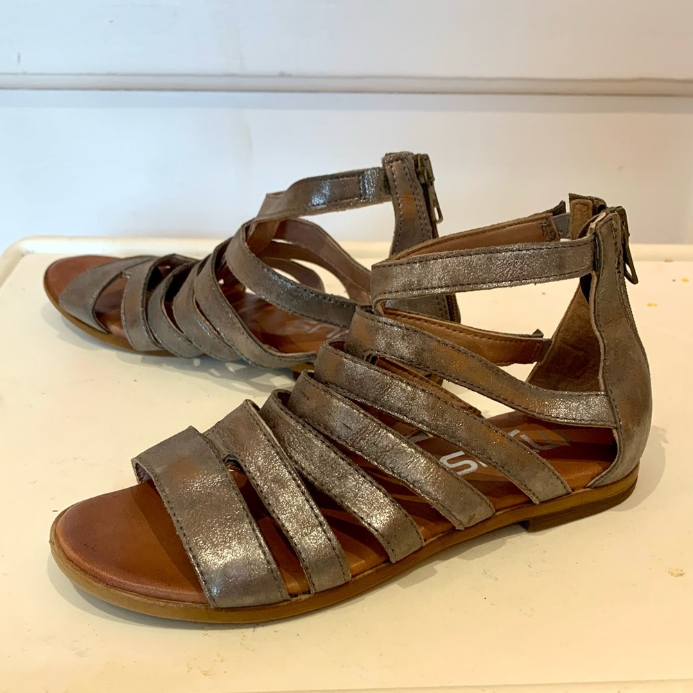 Mjus sandals - Chat Mouse - size 36 - fit size 6, or 6.5